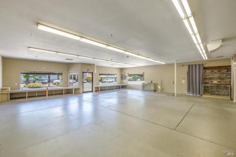 219 S Cloverdale Boulevard Cloverdale CA 95425