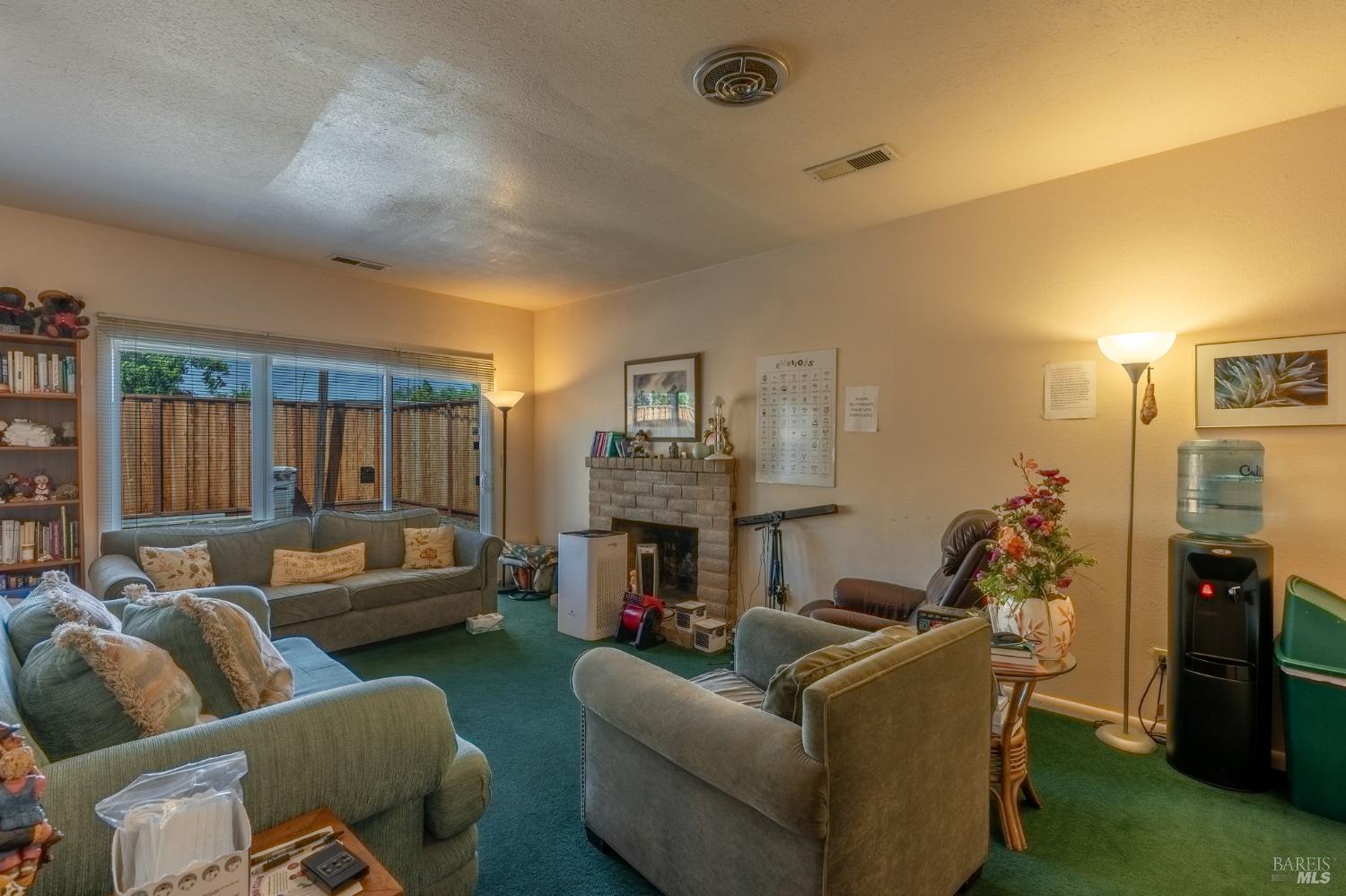 3051-3069 Solano Avenue Napa CA 94558