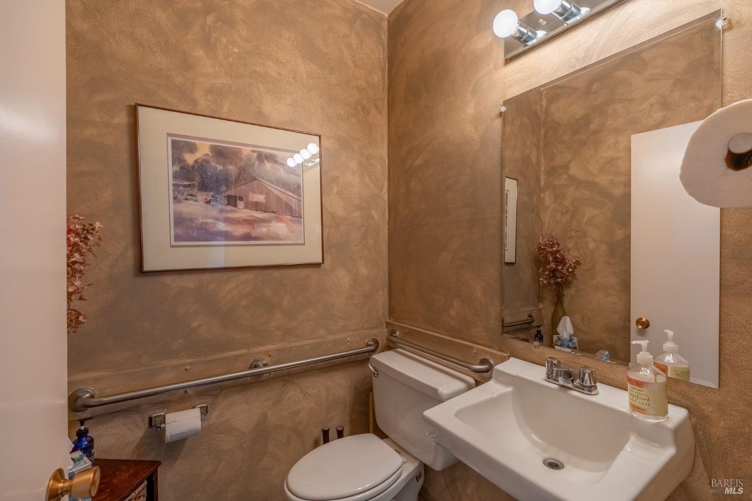 3051-3069 Solano Avenue Napa CA 94558