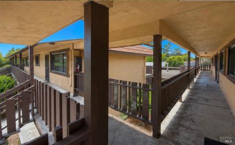 6015 Montecito Boulevard Santa Rosa CA 95409