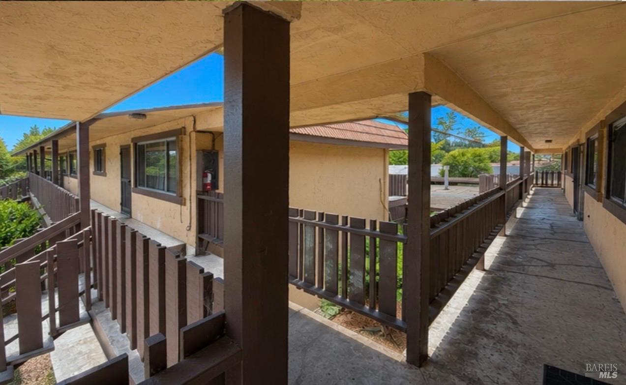 6015 Montecito Boulevard Santa Rosa CA 95409