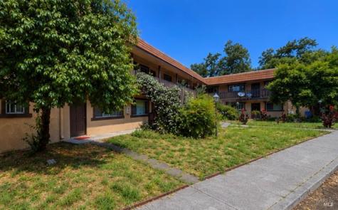 6015 Montecito Boulevard Santa Rosa CA 95409