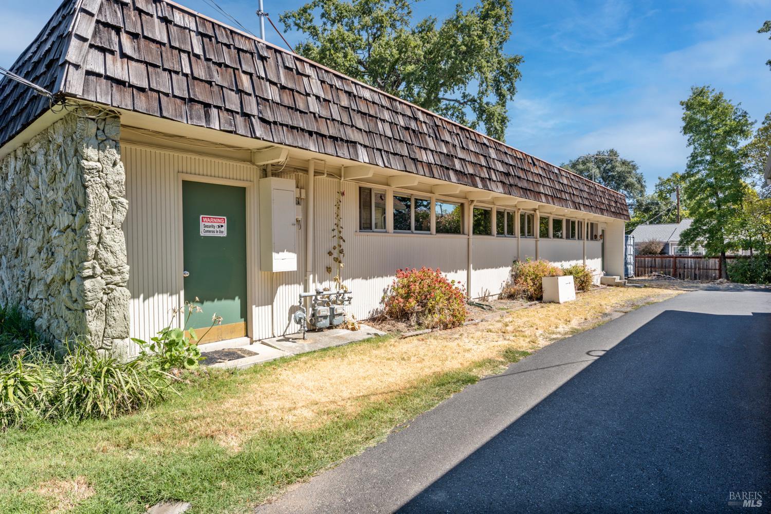 715-721 S Dora Street Ukiah CA 95482