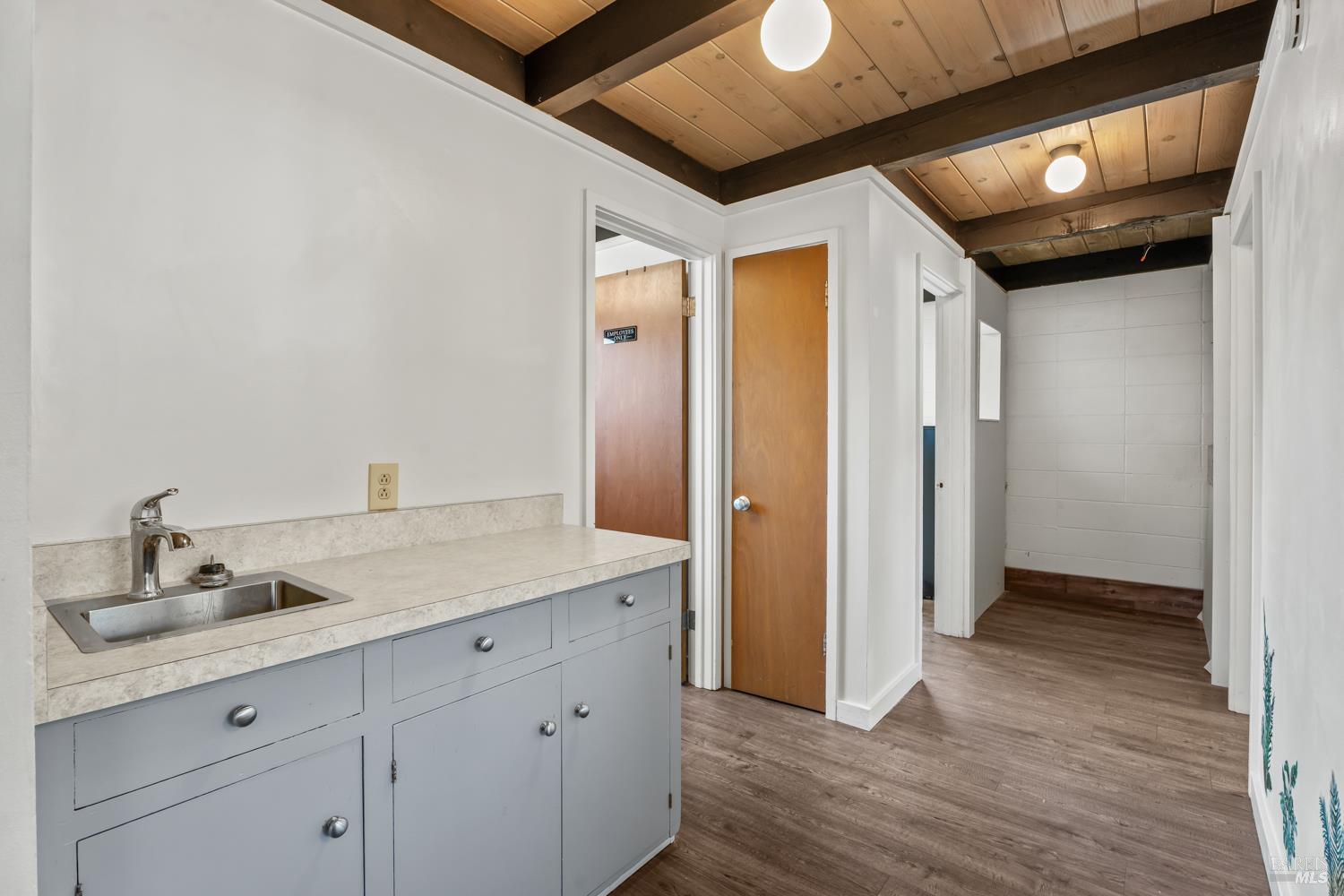 715-721 S Dora Street Ukiah CA 95482