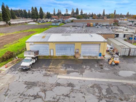 1599 Hampton Way Santa Rosa CA 95407