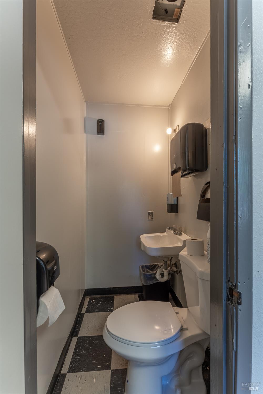 550 Talmage Road Ukiah CA 95482