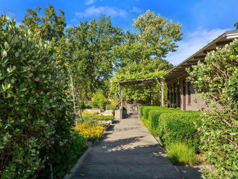 3487 Alexander Valley Road Healdsburg CA 95448