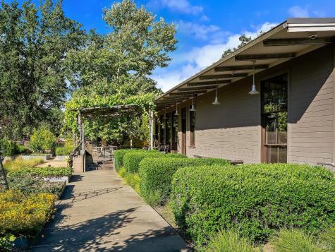 3487 Alexander Valley Road Healdsburg CA 95448