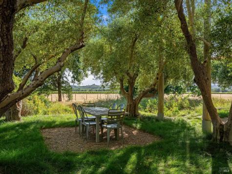 3487 Alexander Valley Road Healdsburg CA 95448