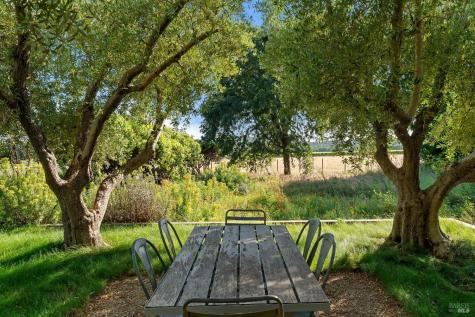 3487 Alexander Valley Road Healdsburg CA 95448
