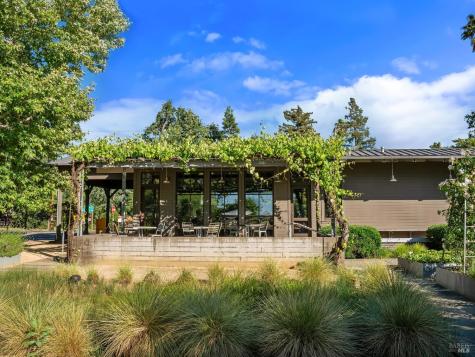 3487 Alexander Valley Road Healdsburg CA 95448