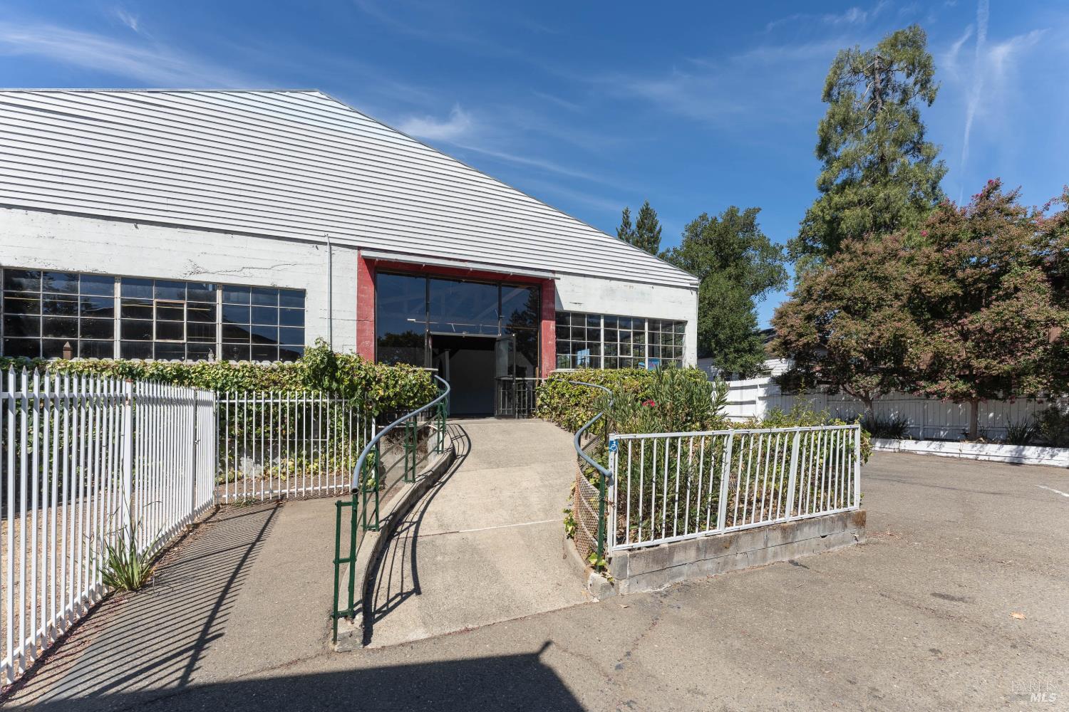 509 S State Street Ukiah CA 95482