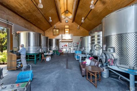 10200 Ca-12 Highway Kenwood CA 95452
