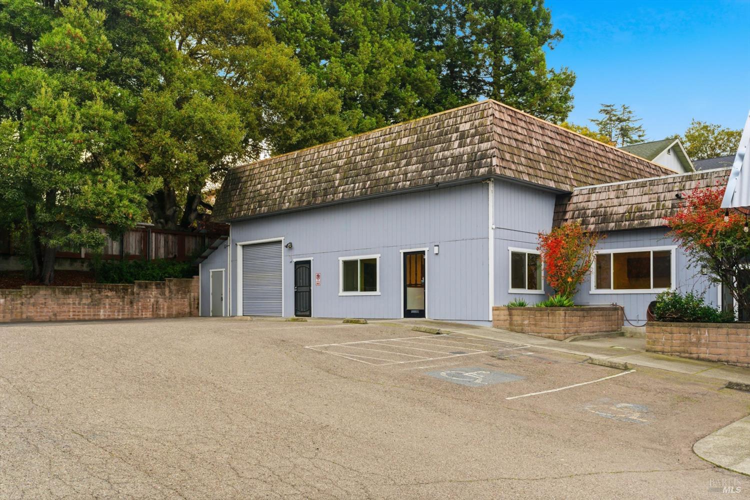 9550 Main Street Penngrove CA 94951