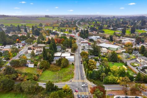 9550 Main Street Penngrove CA 94951