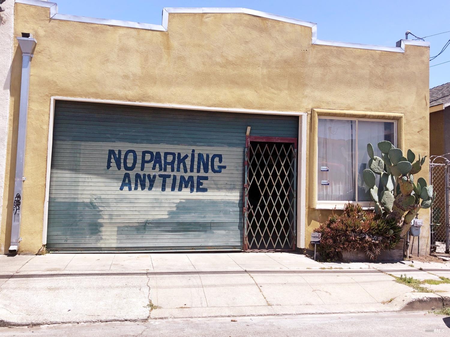 5230 E 12th Street Oakland CA 94601