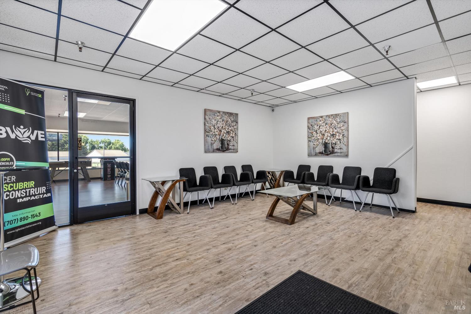 6640 Redwood Drive Rohnert Park CA 94928