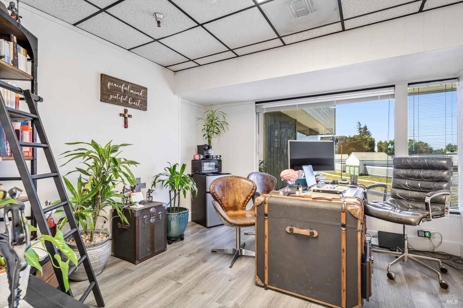 6640 Redwood Drive Rohnert Park CA 94928