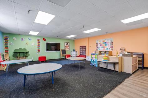 6640 Redwood Drive Rohnert Park CA 94928