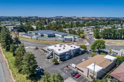 6640 Redwood Drive Rohnert Park CA 94928