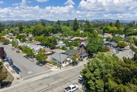 1203 College Avenue Santa Rosa CA 95404