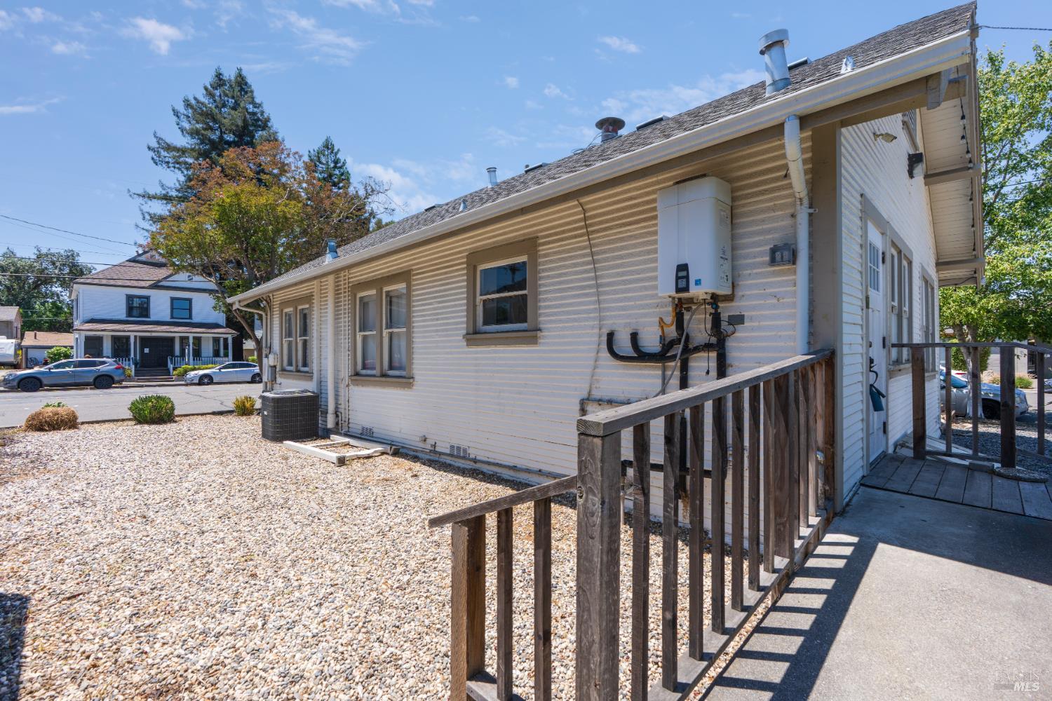 1203 College Avenue Santa Rosa CA 95404