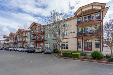 148 Johnson Street Windsor CA 95492