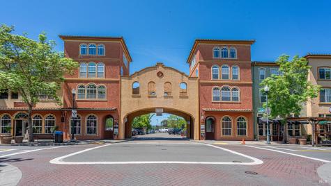 148 Johnson Street Windsor CA 95492