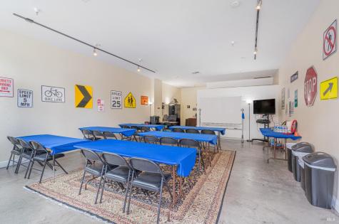 148 Johnson Street Windsor CA 95492
