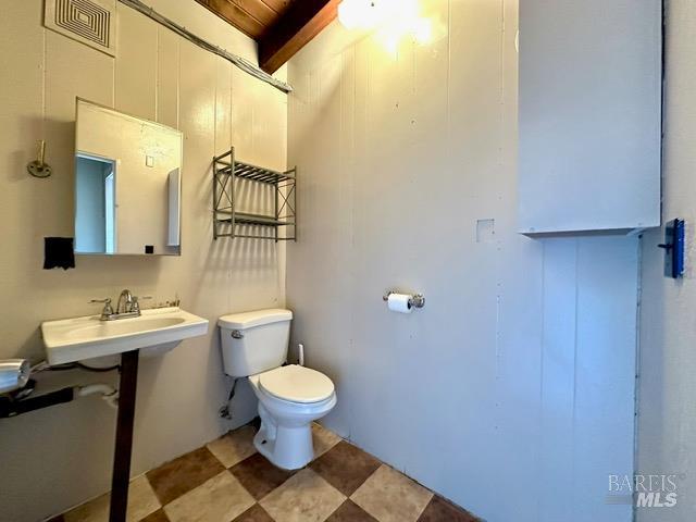 32940 Collins Lane Fort Bragg CA 95437