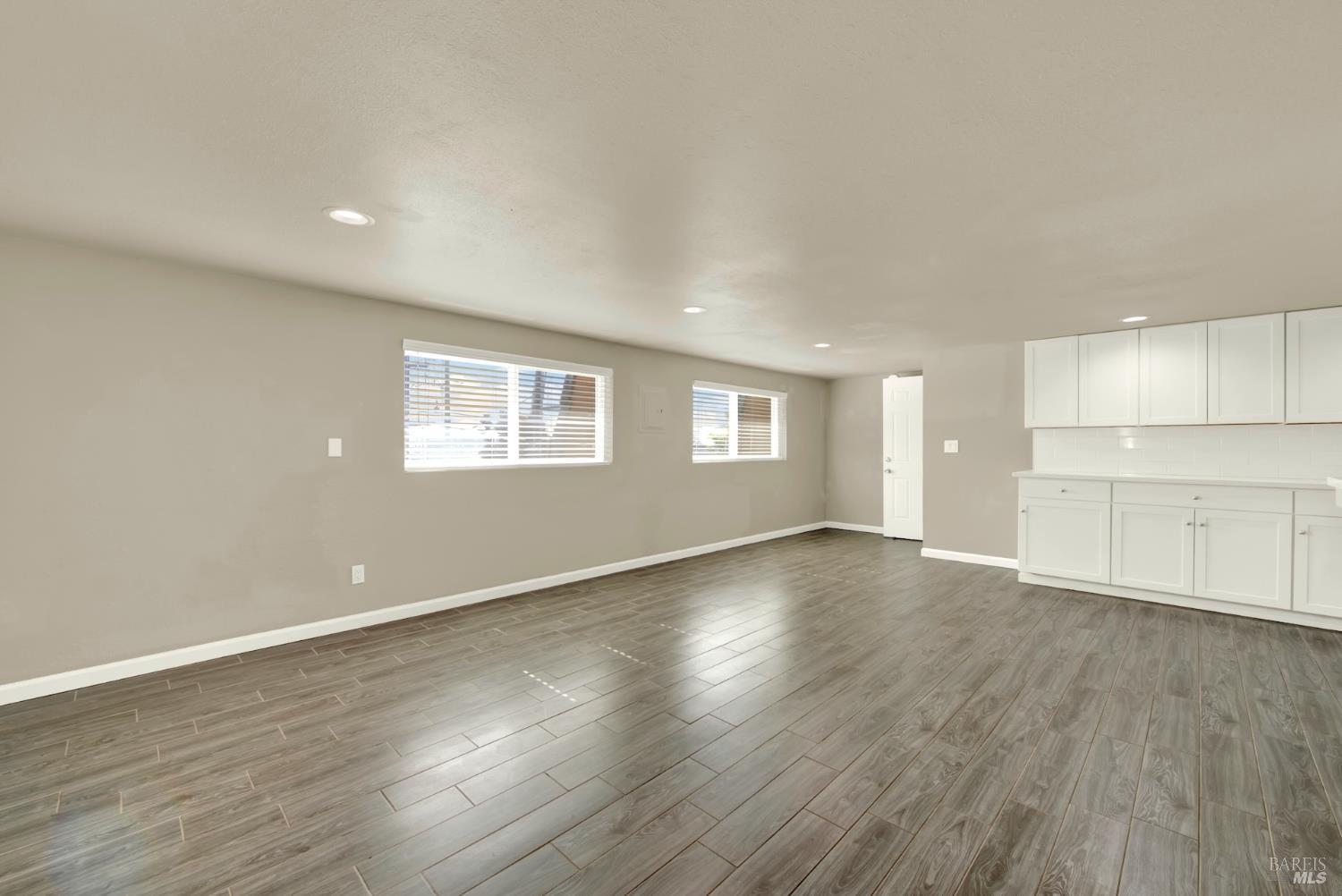 124 S Porter Road Dixon CA 95620