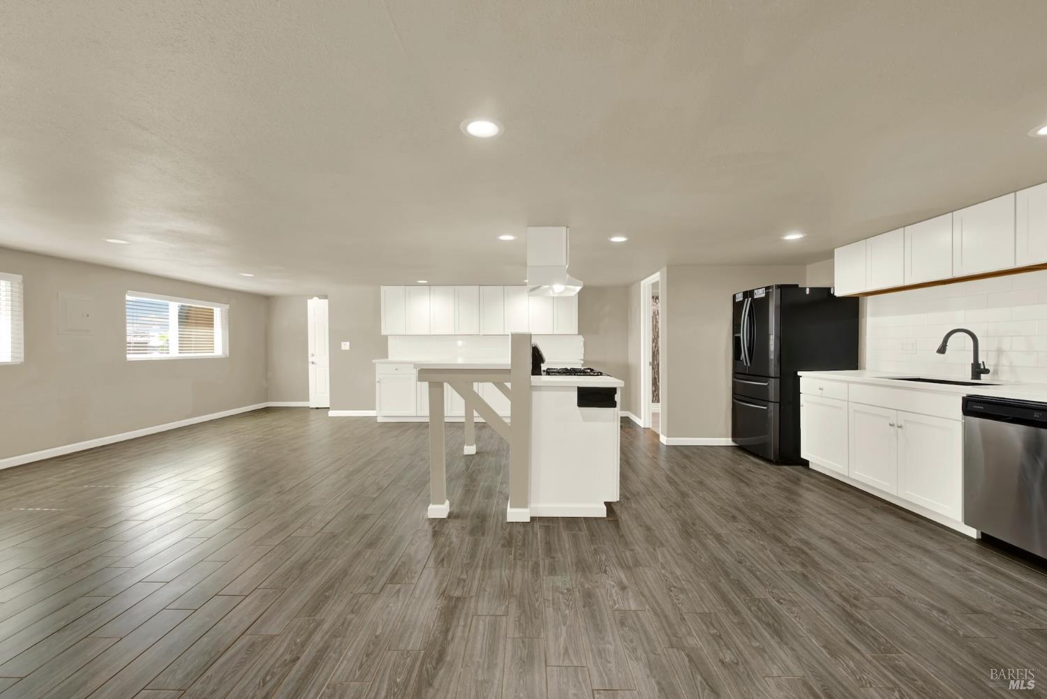 124 S Porter Road Dixon CA 95620
