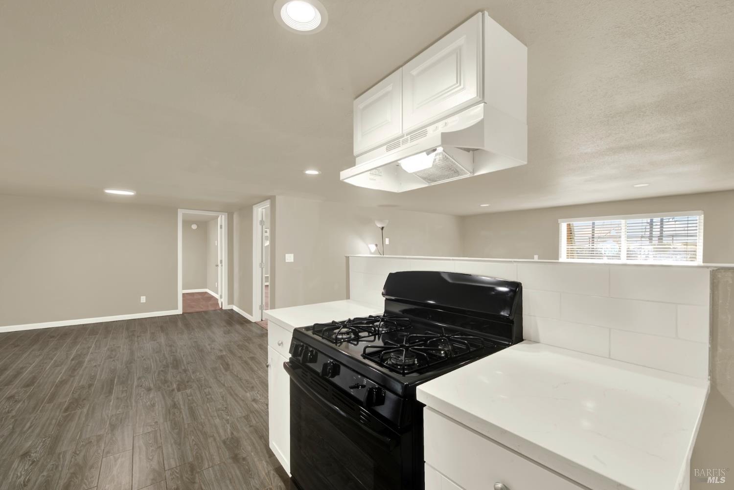 124 S Porter Road Dixon CA 95620