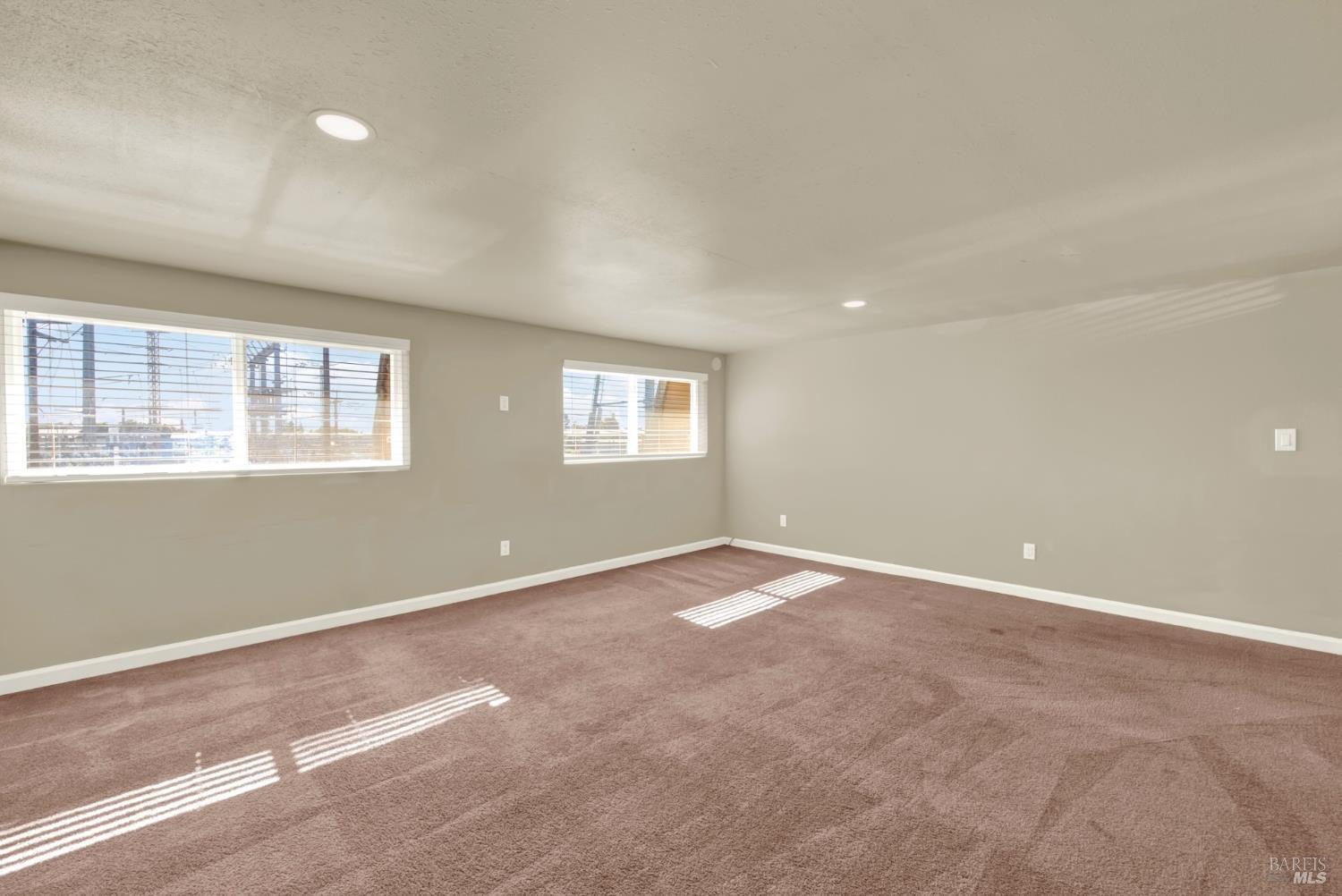 124 S Porter Road Dixon CA 95620