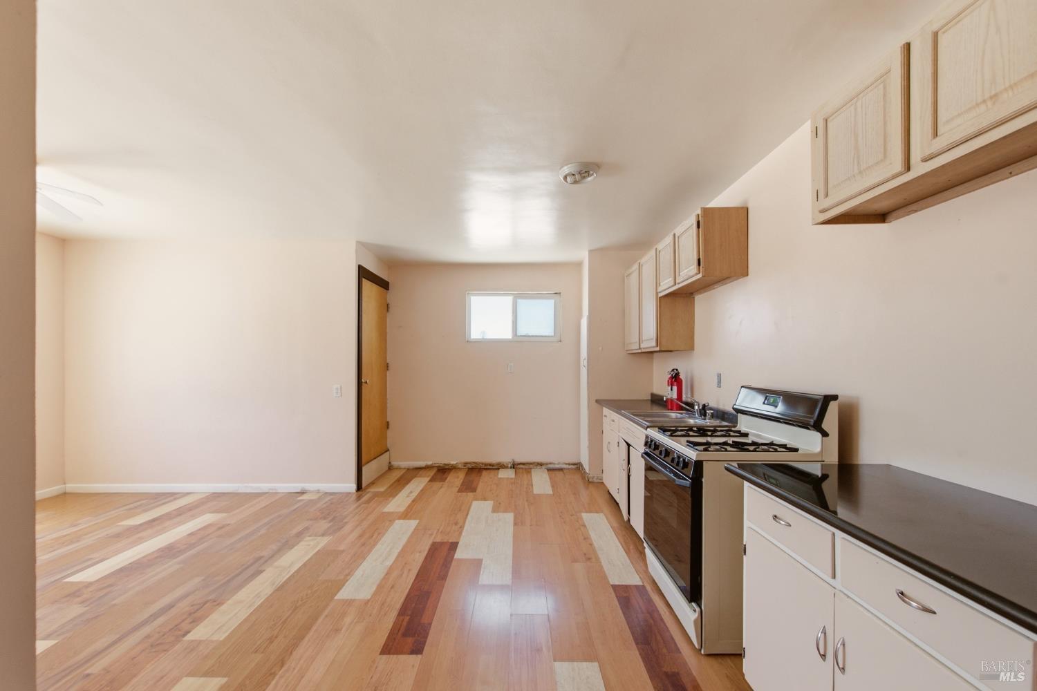 1319 W Texas Street Fairfield CA 94533