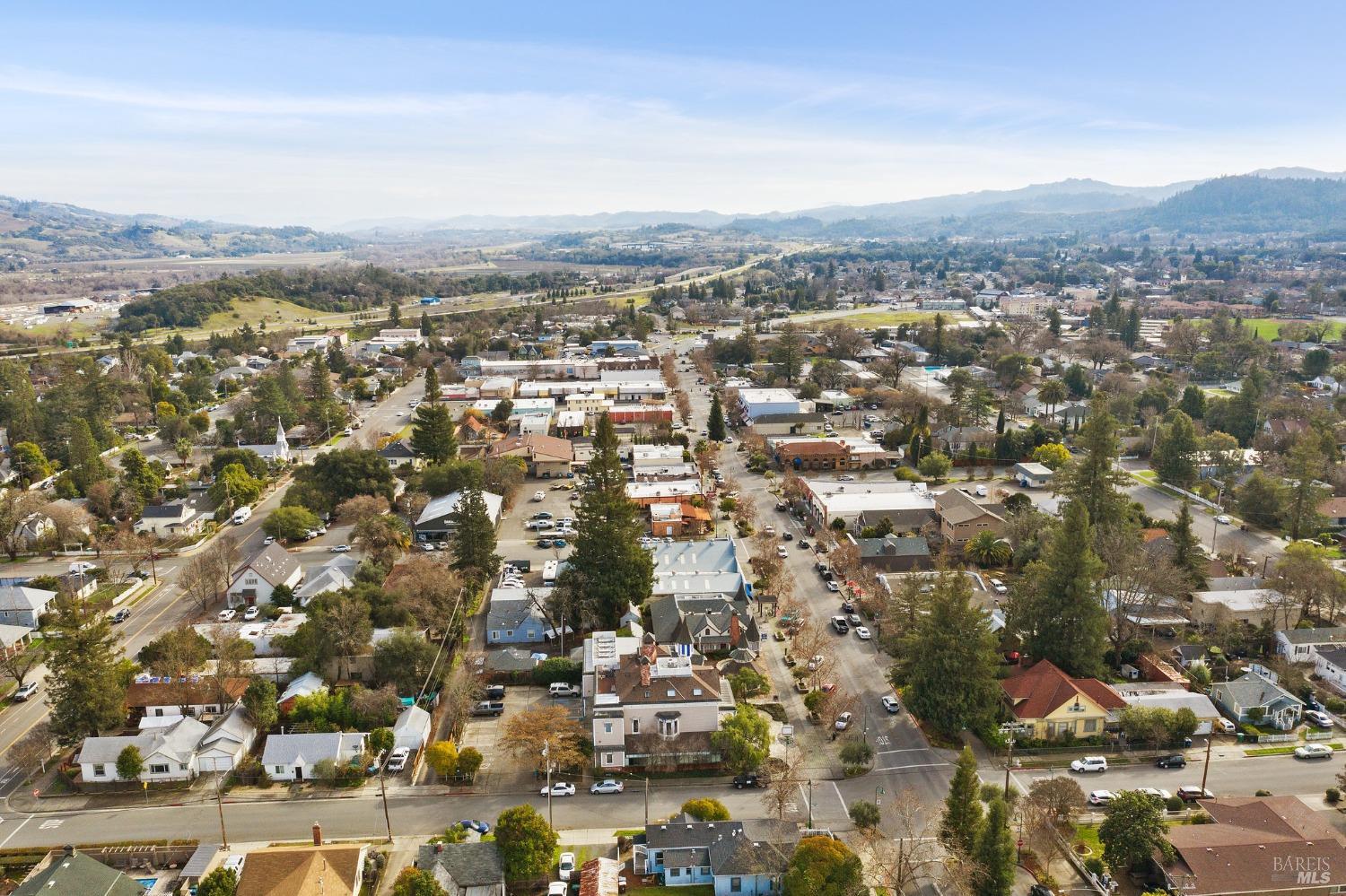 504 N Cloverdale Boulevard Cloverdale CA 95425