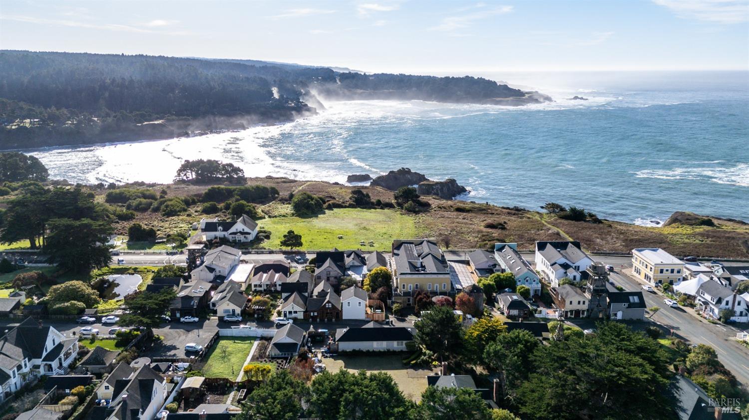 45070 Main Street Mendocino CA 95460