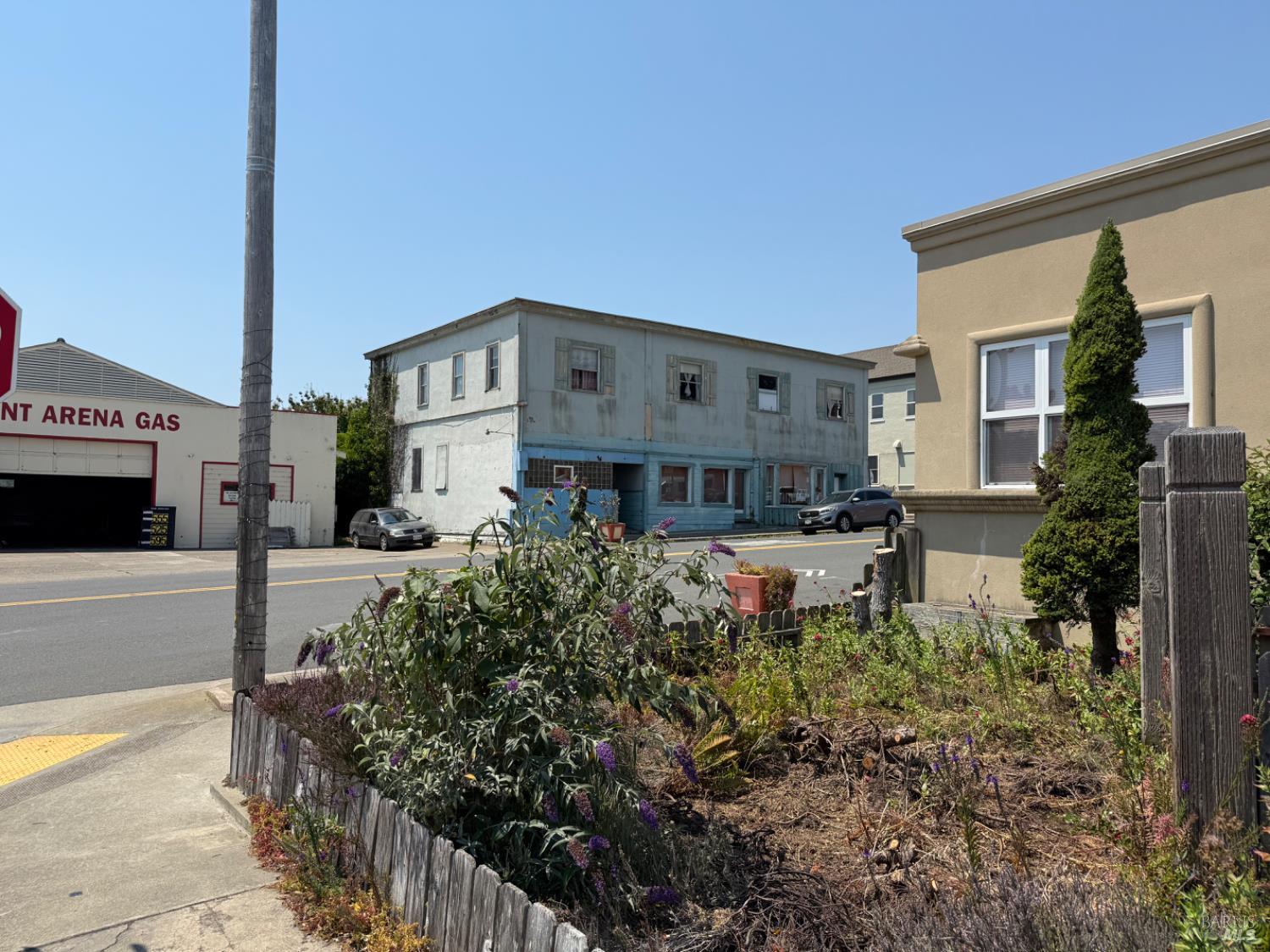 24900 S Highway 1 Point Arena CA 95468
