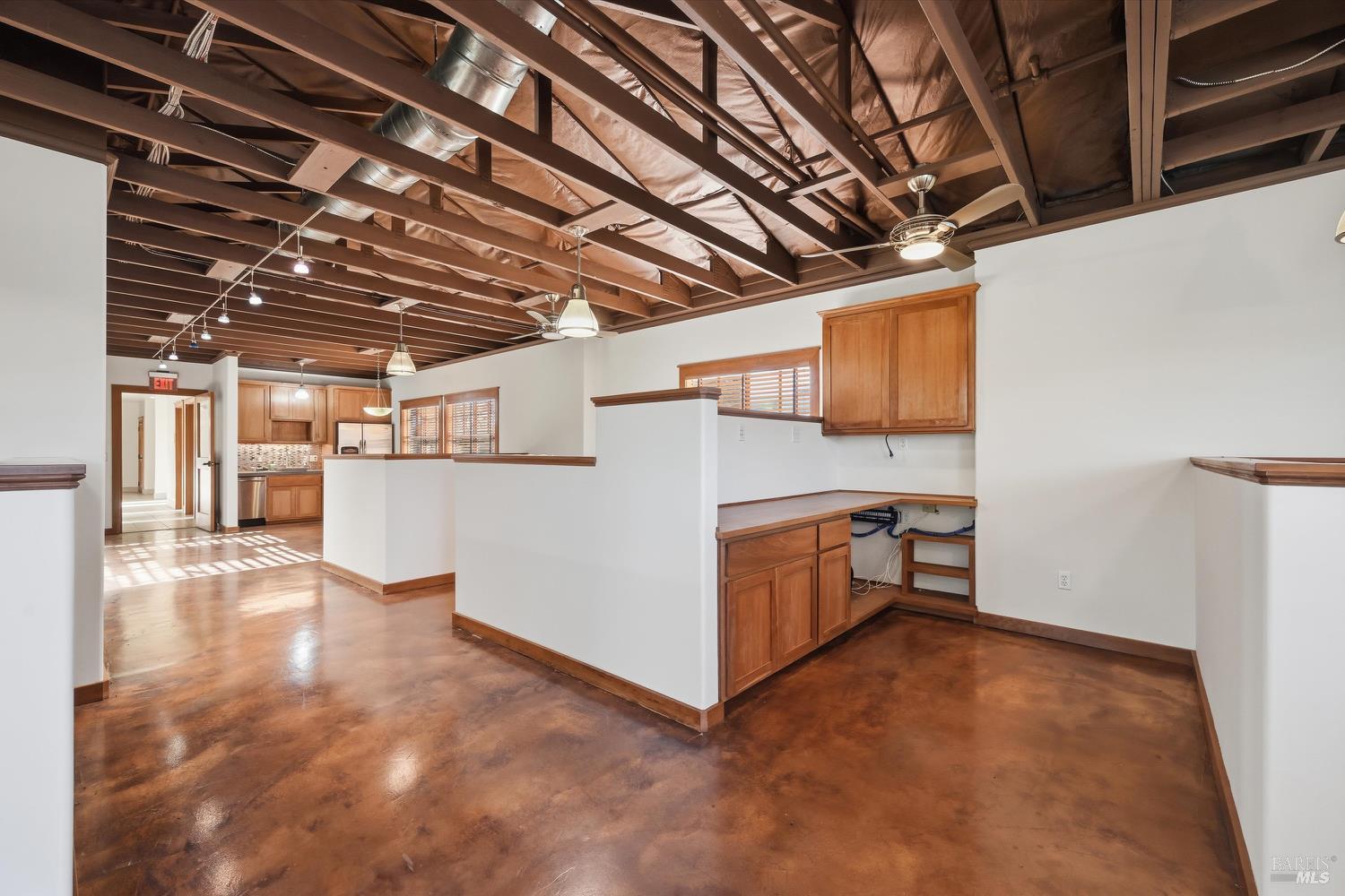 1050 Adams Street St. Helena CA 94574