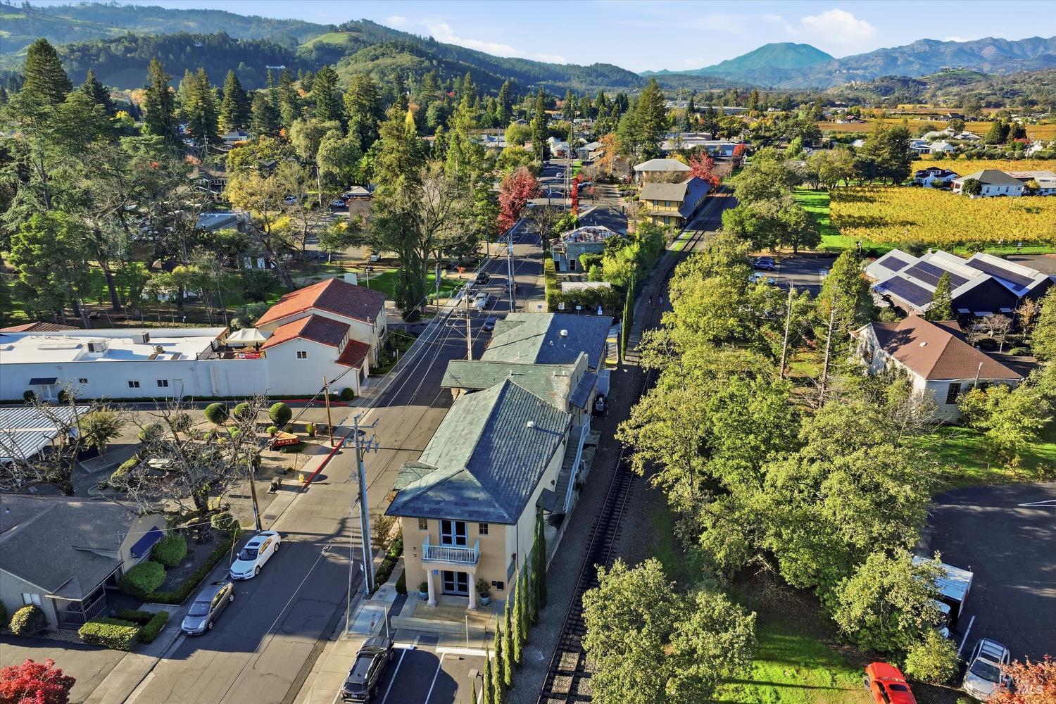 1050 Adams Street St. Helena CA 94574