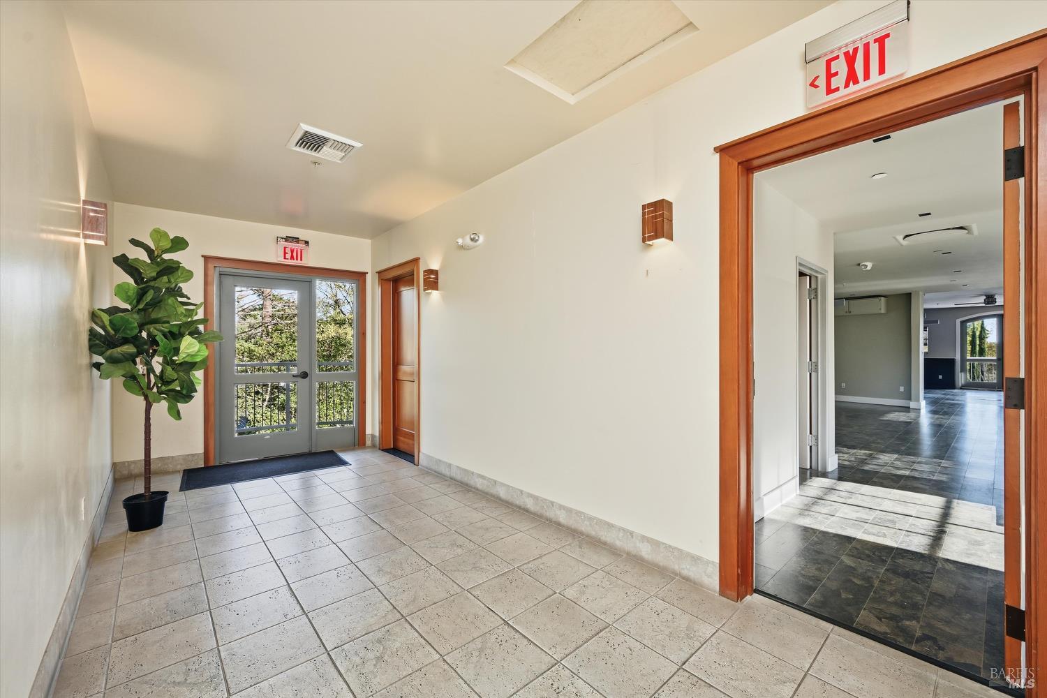 1050 Adams Street St. Helena CA 94574