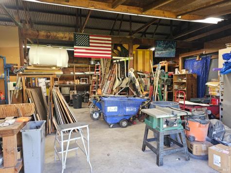 909-911 Saracen Road Santa Rosa CA 95401