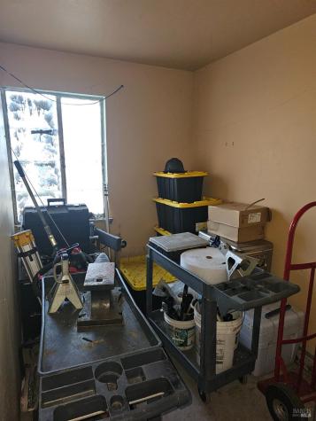 909-911 Saracen Road Santa Rosa CA 95401