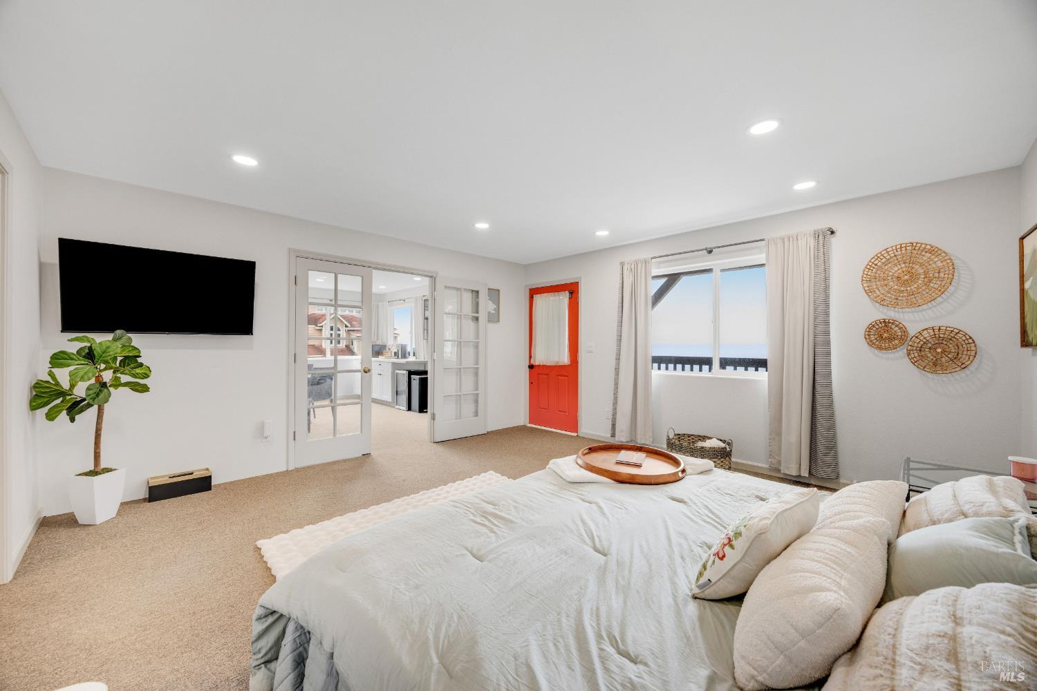 129 Lower Pacific Drive Shelter Cove CA 95589