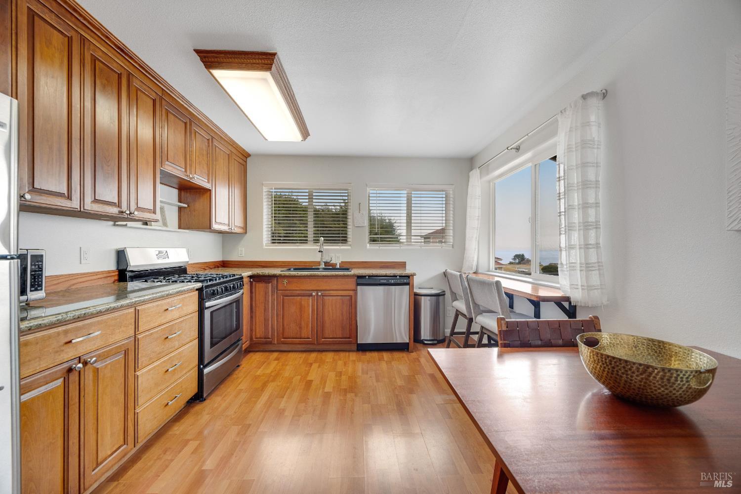 129 Lower Pacific Drive Shelter Cove CA 95589