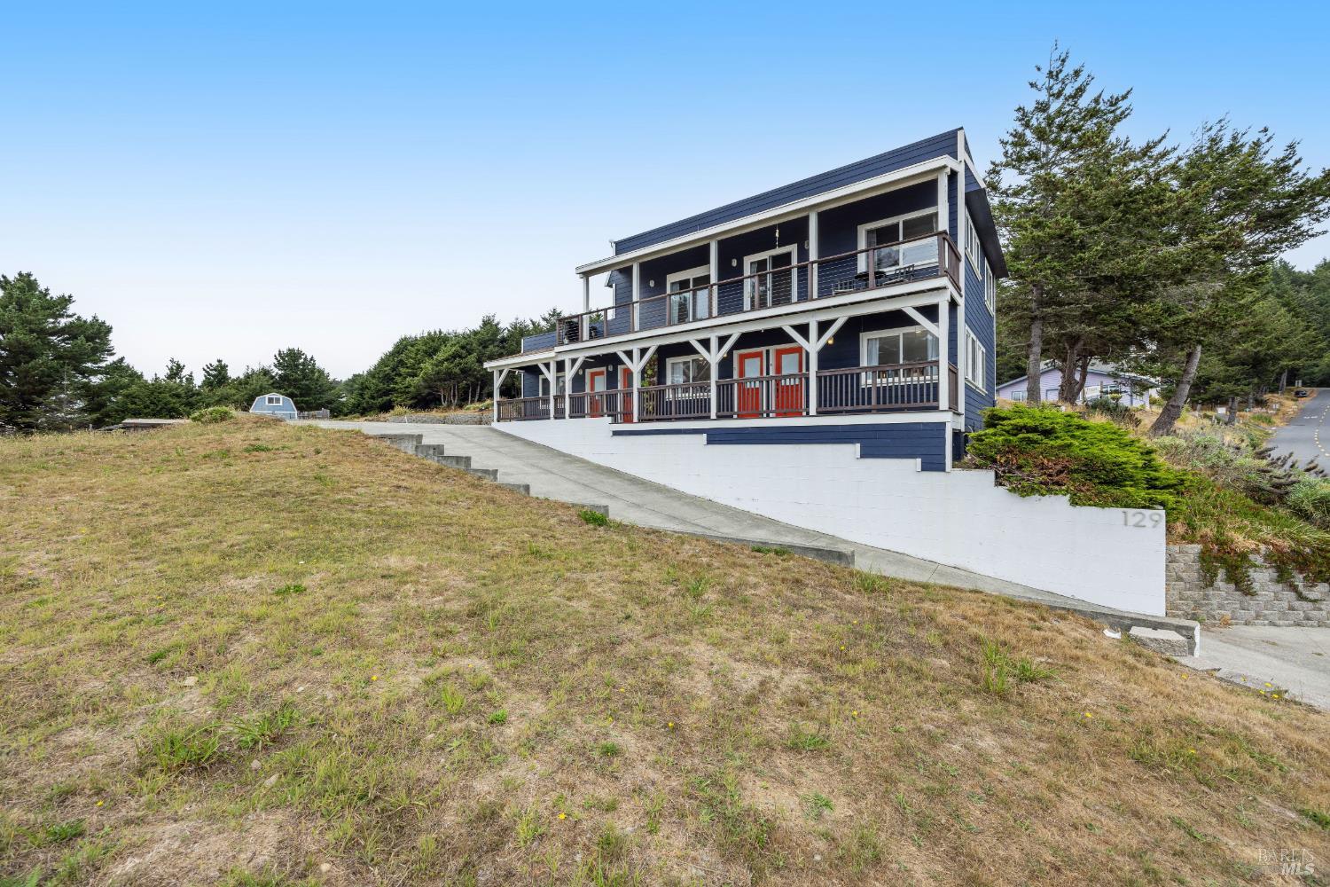 129 Lower Pacific Drive Shelter Cove CA 95589