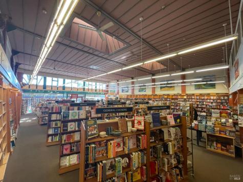 138 N Main Street Sebastopol CA 95472