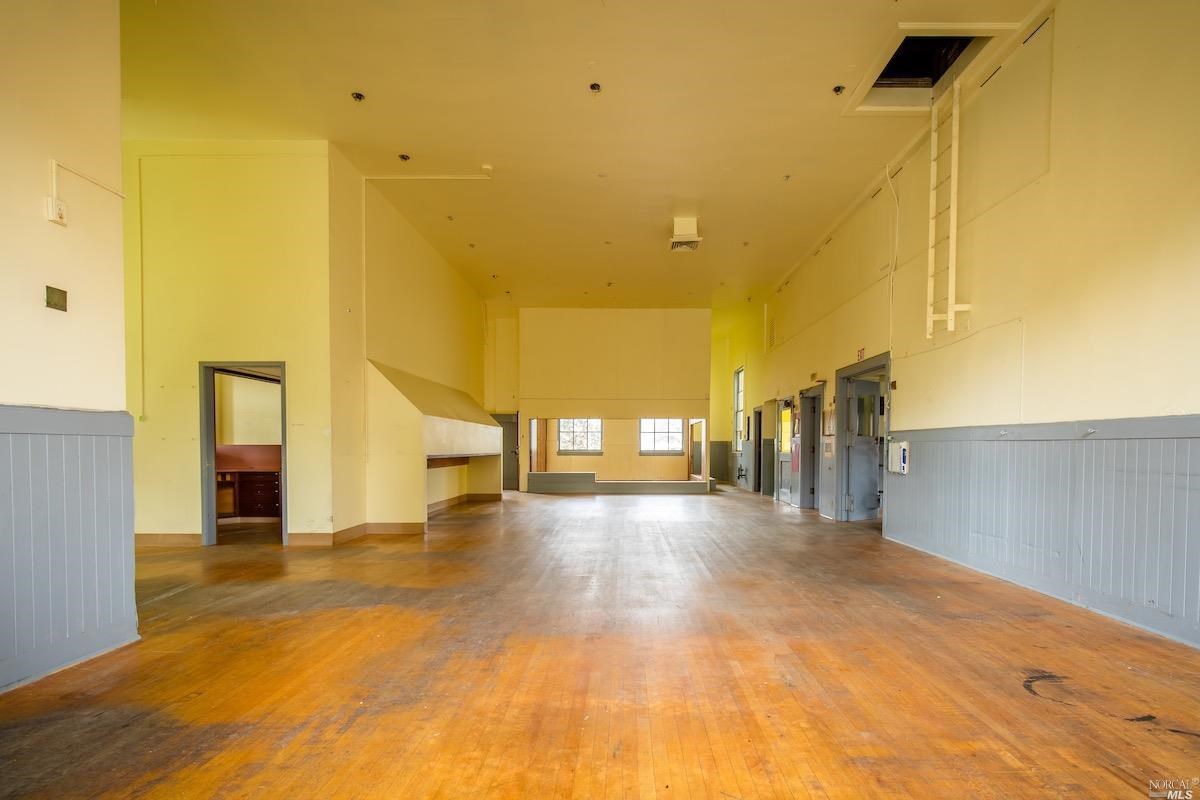 224 N Oak Street Ukiah CA 95482