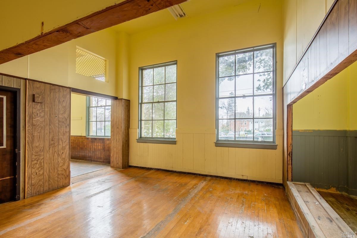 224 N Oak Street Ukiah CA 95482
