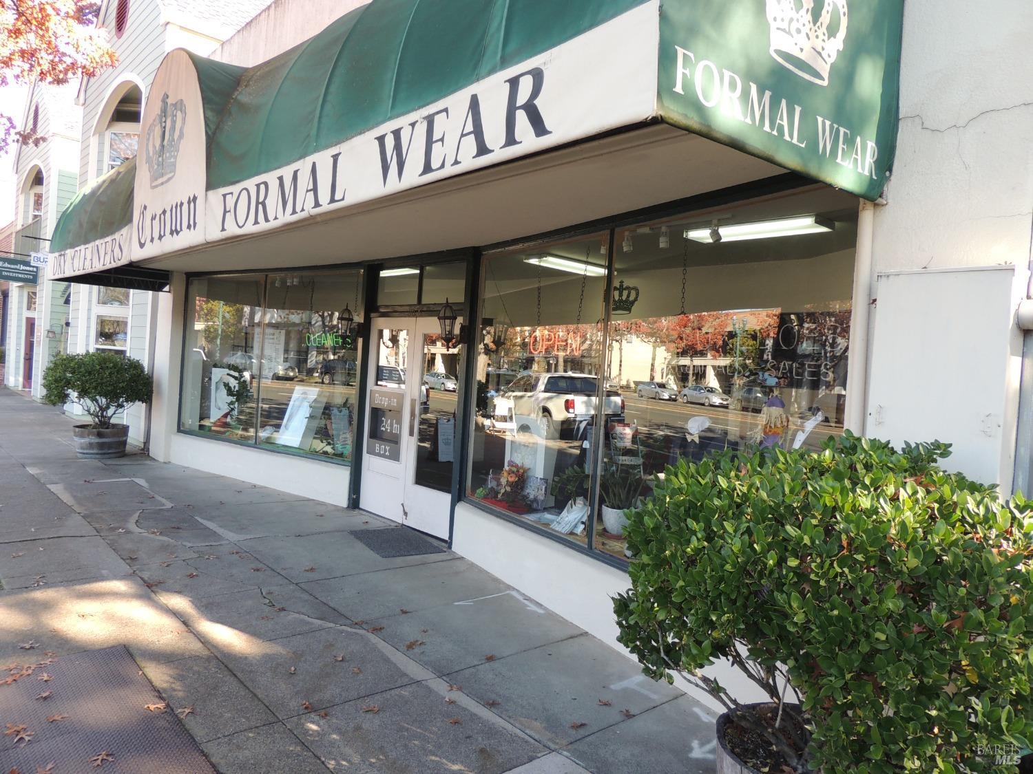 568 N Broadway Sonoma CA 95476